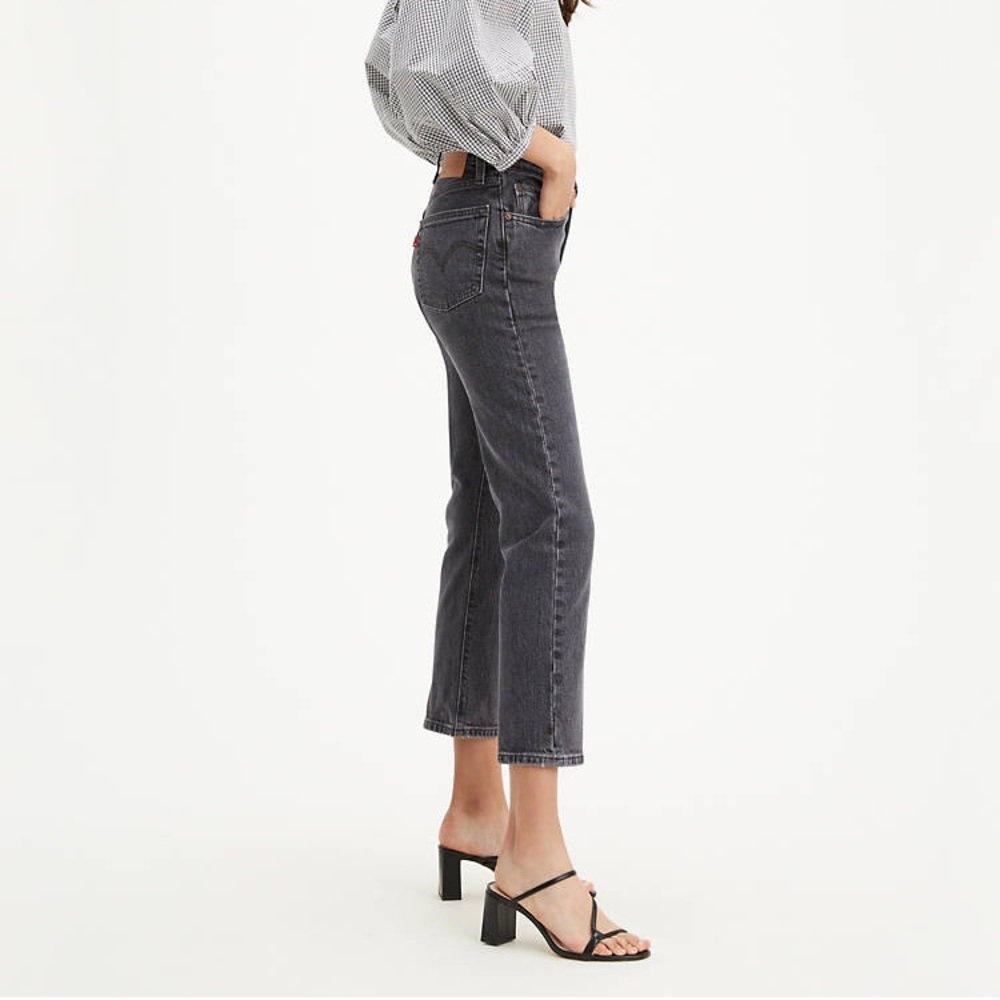 Levi’s 501 Black Cropped Jeans